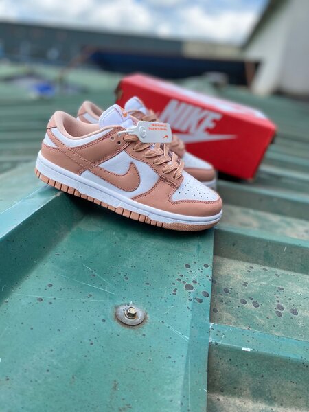 Nike SB Low
