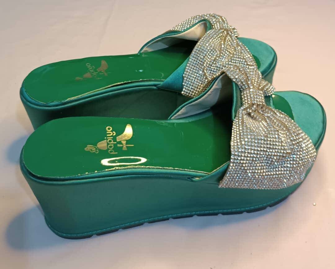 Chaussures simples pour sortir 