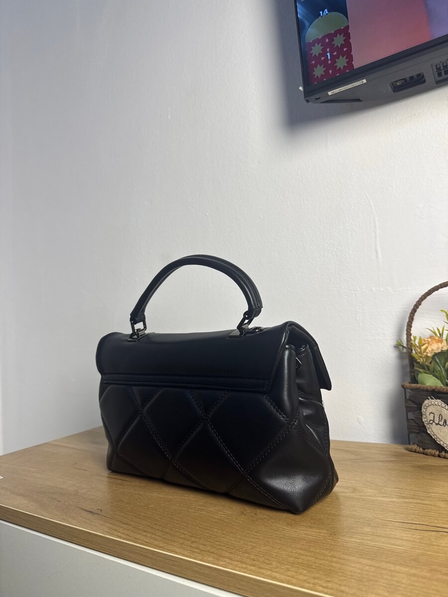 Sac à main cuir noir élégant
