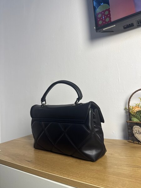 Sac à main cuir noir élégant