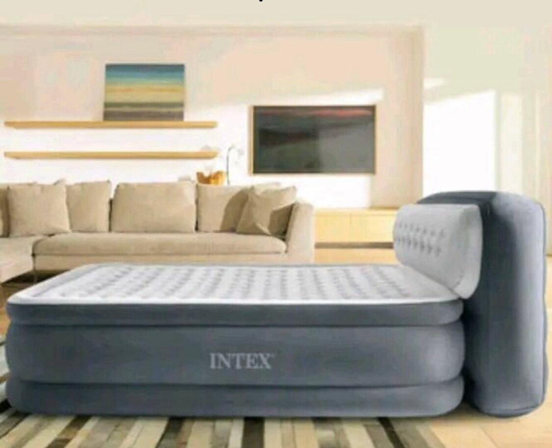 Lit gonflable confortable Intex