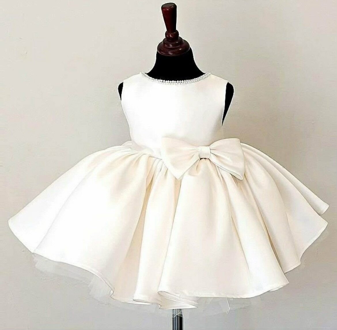 Robes de cérémonie enfant