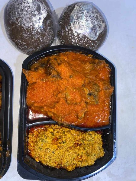 Repas Africain Épicé Prêt à Manger