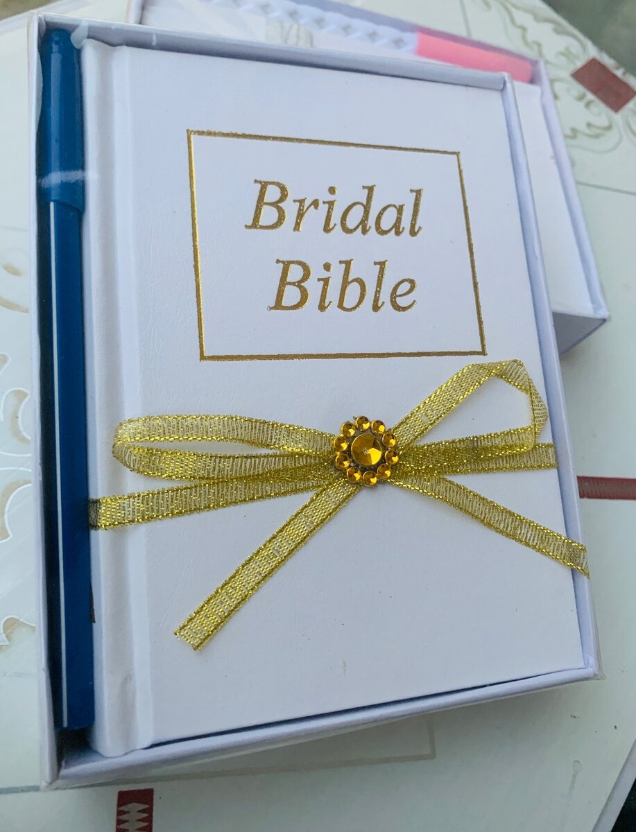 Engagement/Wedding Bridal Bible