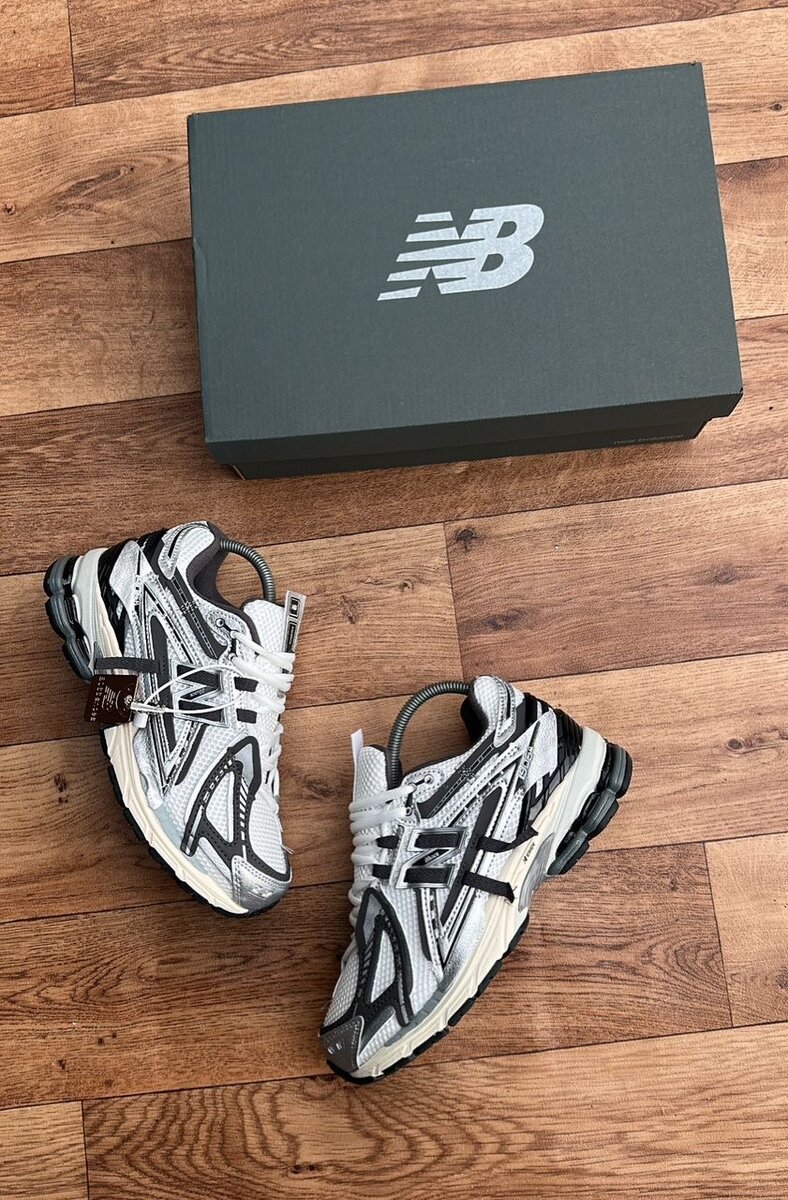 Chaussures New Balance 9060