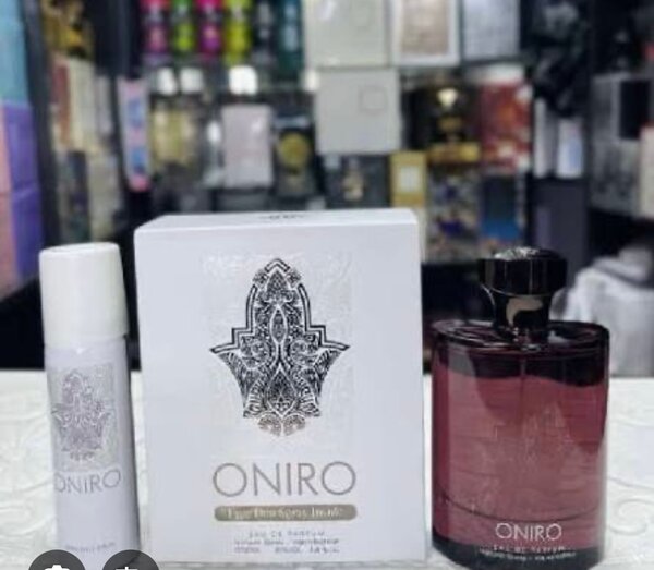 Parfum Oniro avec Spray Déo Gratuit