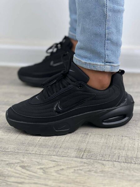 Baskets Air Max Axis Modernes