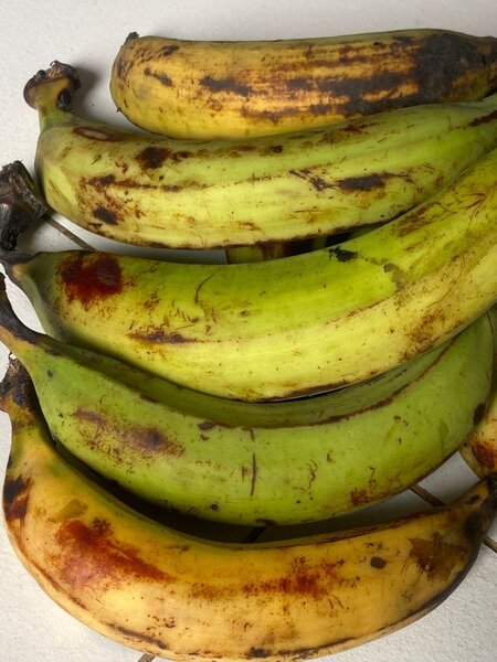 7 Bananes plantains fraîches