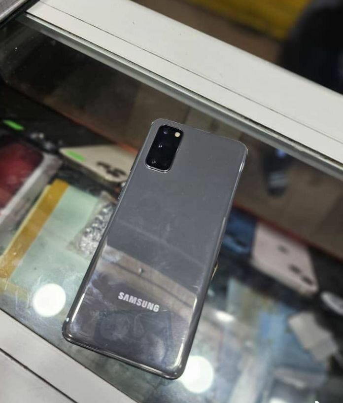 Samsung Galaxy S20 Argent