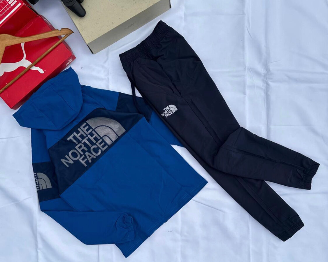 Ensemble de sport à capuche