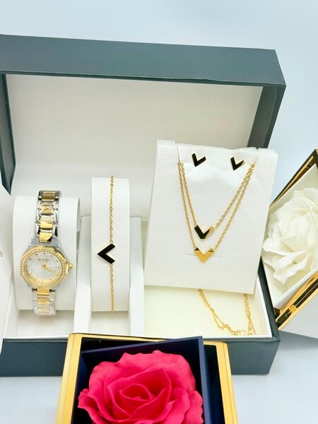 Set Cadeau Montre et Bijoux