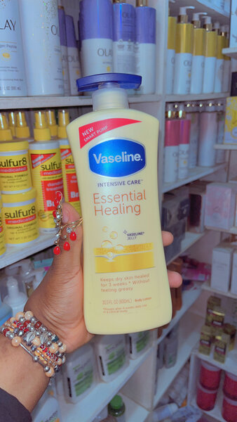 Vaseline essantial healing