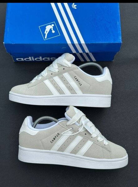 Adidas campus