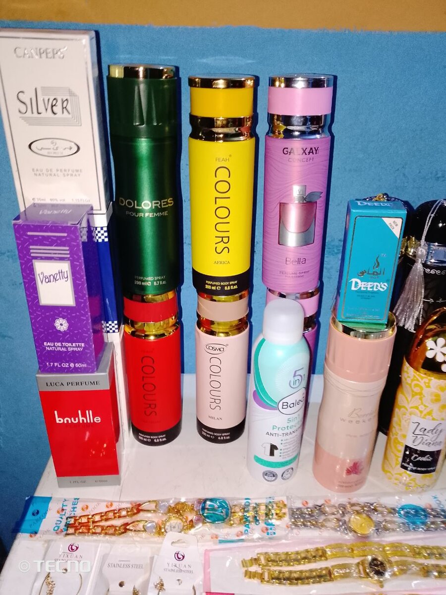 Spray parfumé pour le corps Colours