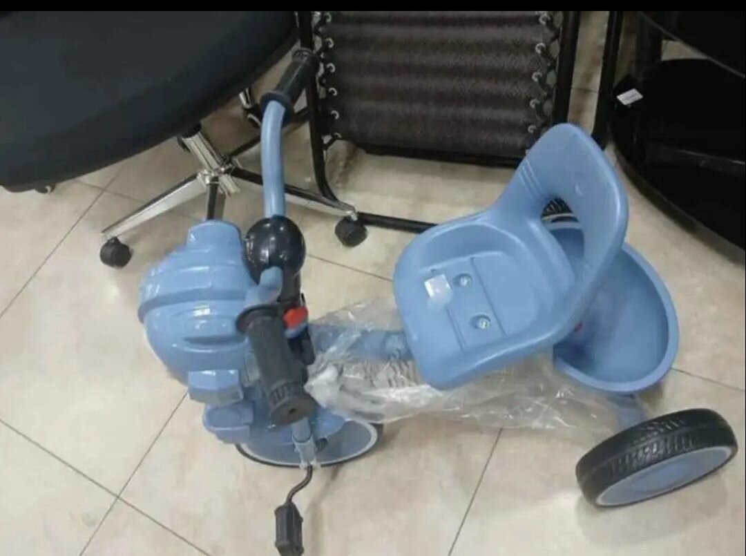 Tricycle Enfant Coloré