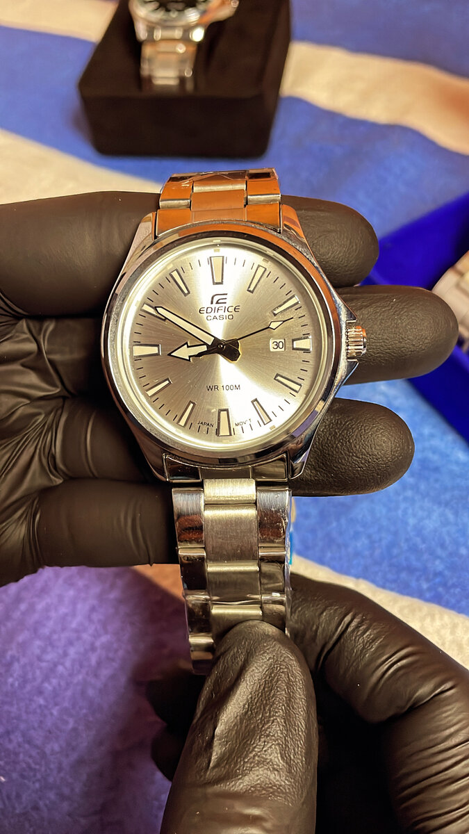 CASIO ÉDIFICE CADRAN BLANC