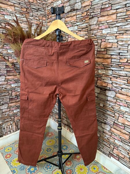 Pantalon cargo marron