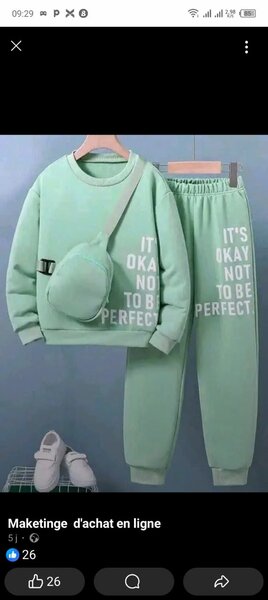 Ensemble de survêtement vert