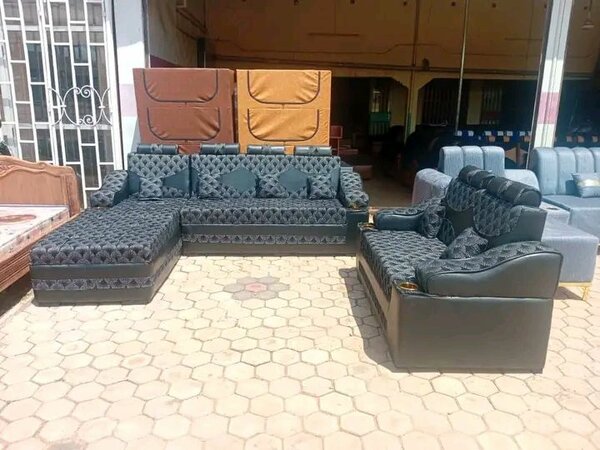 Canapé d'angle en cuir élégant