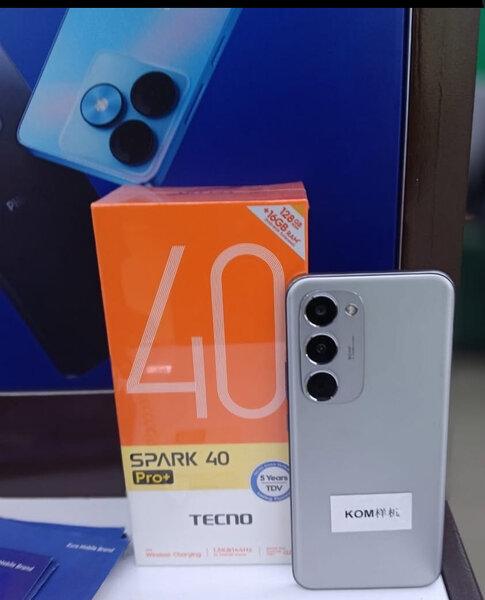 Tecno Spark 40 Pro