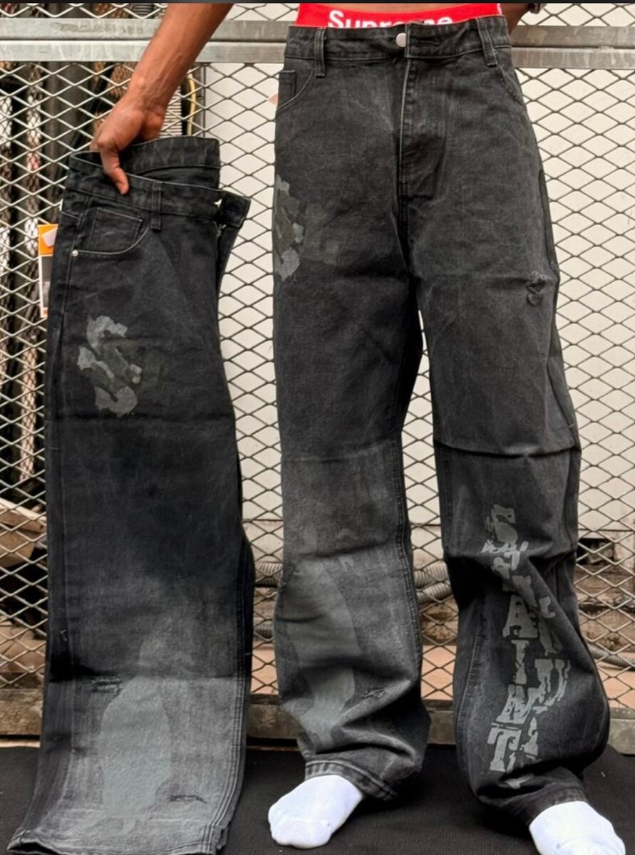 Jeans modernes en denim unisexe