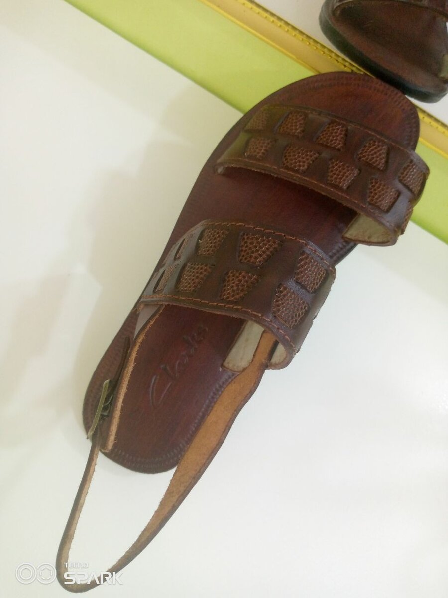 Sandales en cuir décontractées