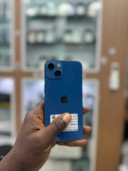 iPhone 13 simple 128giga  État