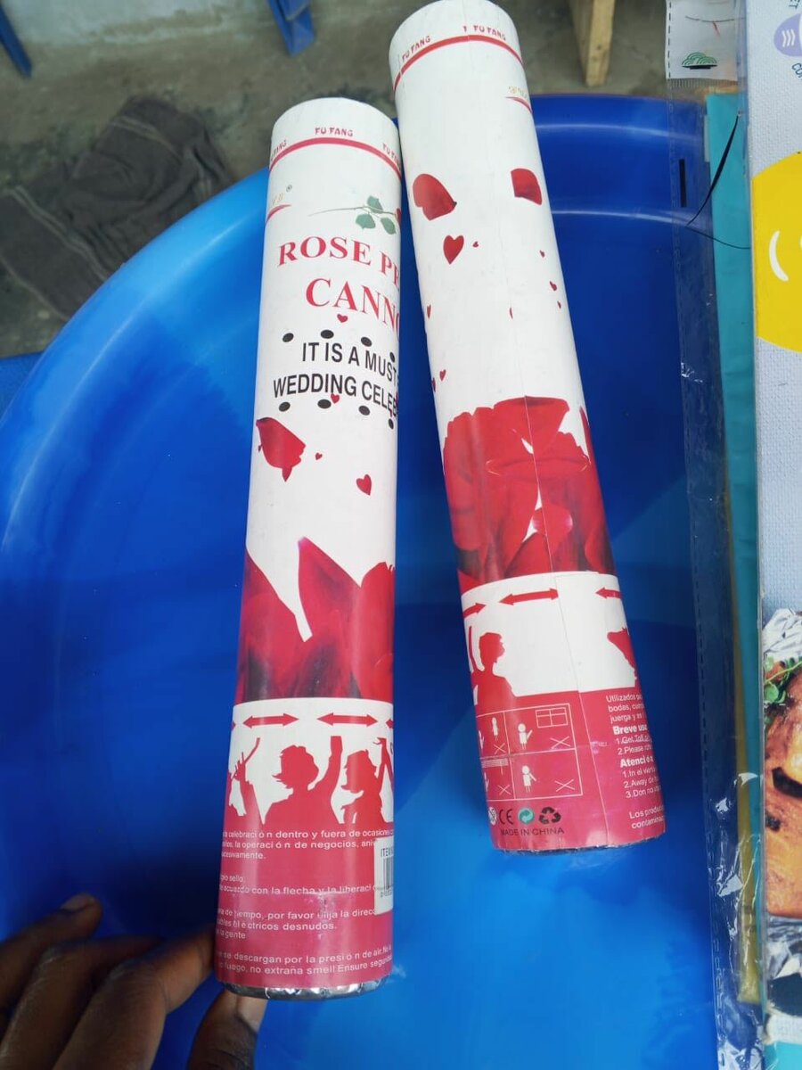 Canon à Pétales de Rose