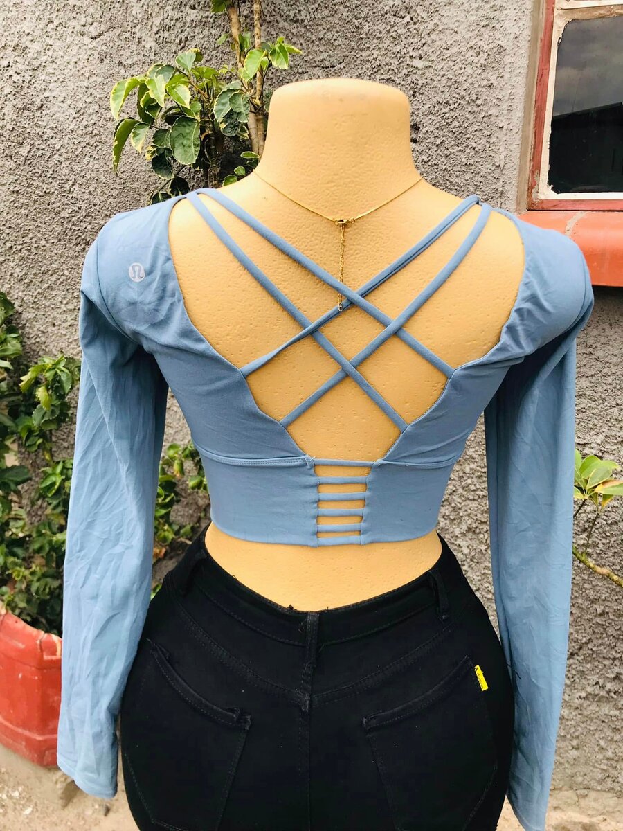 Quality thrifted tops 