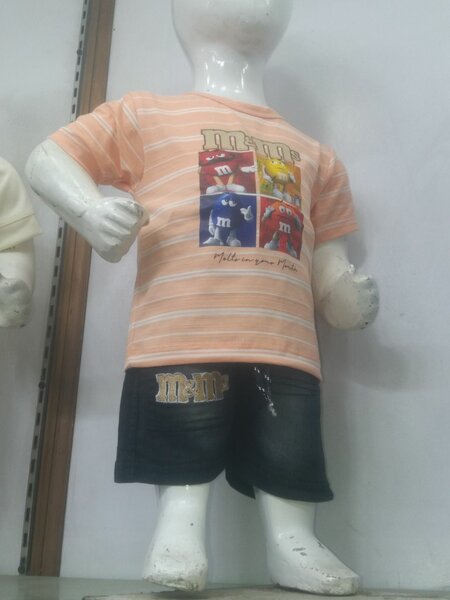 Tshirt amd pant pair