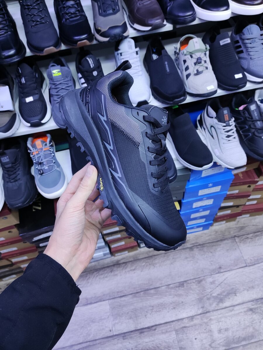 Термо кроссовки