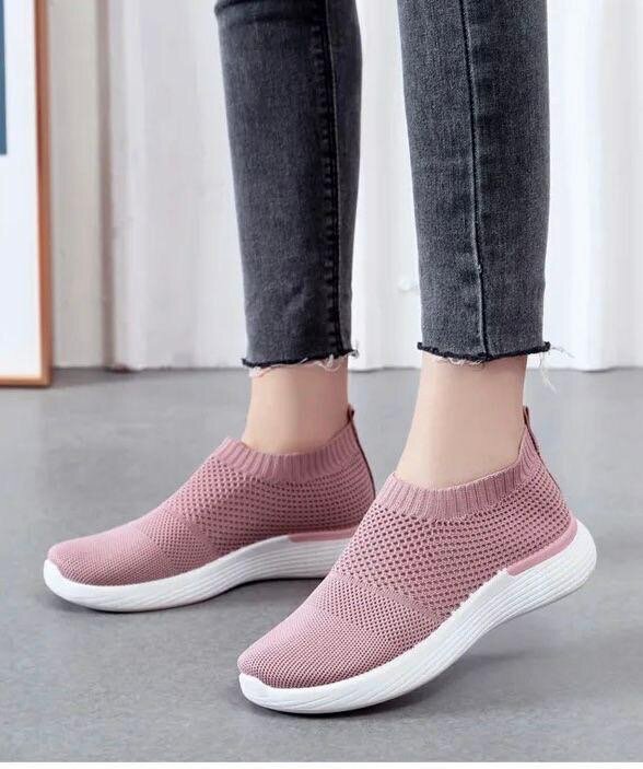 LADIES CLASSIC FOOTWEAR