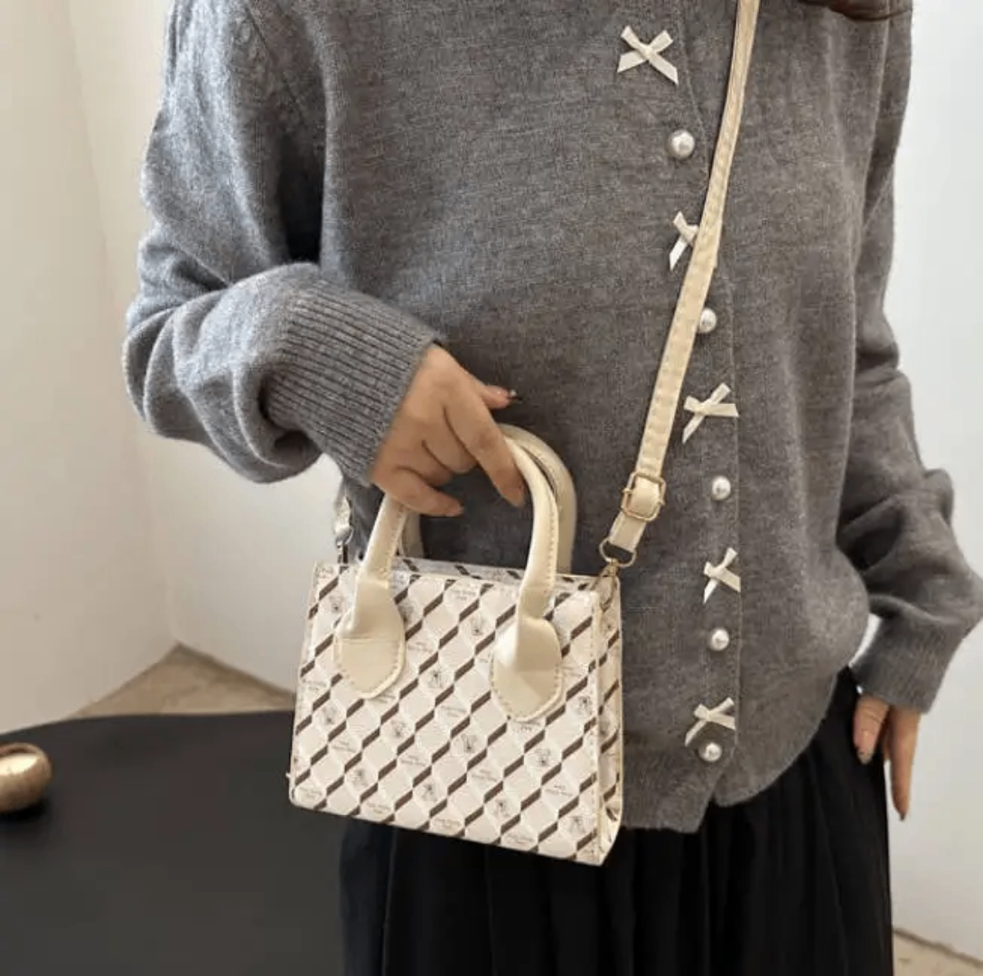 Sac à main tressé élégant