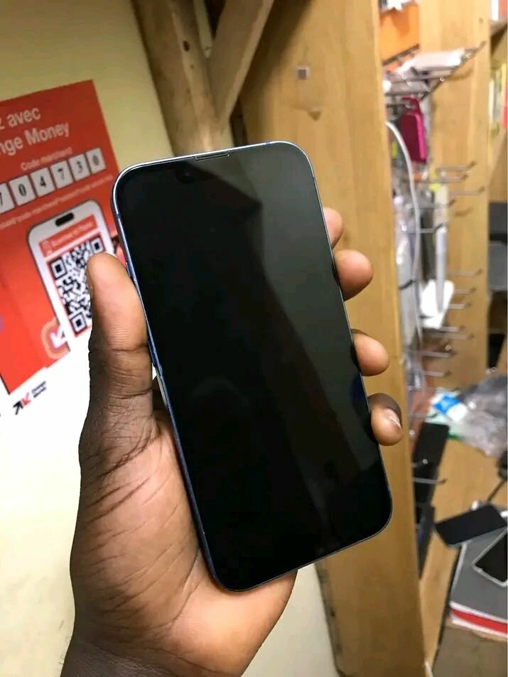 iPhone 13 Bleu 128 Go A+