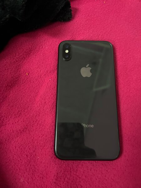 iPhone X