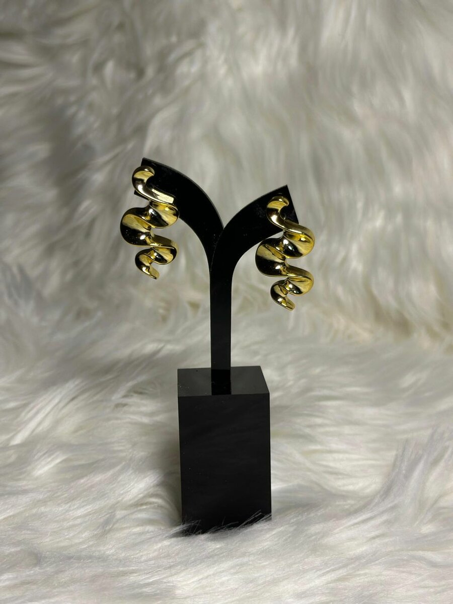 Boucles d'oreilles dorées spirales