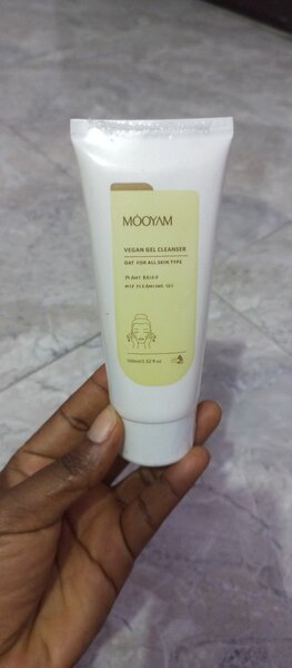 Oat vegan gel cleanser