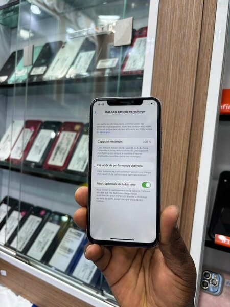 Iphone X simple 64gb sans ID