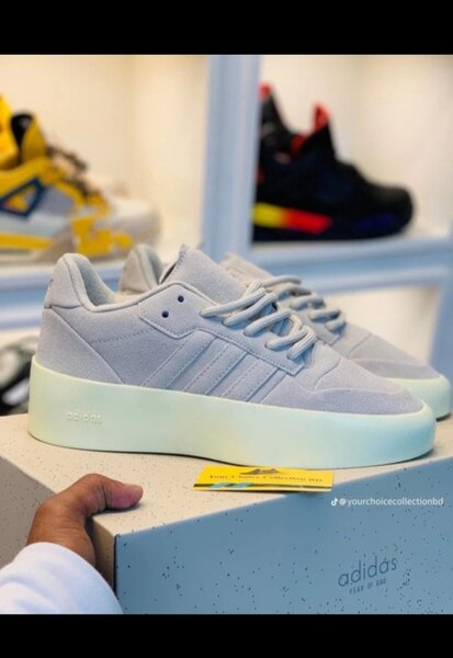 Adidas Sneakers à Semelle Épaisse