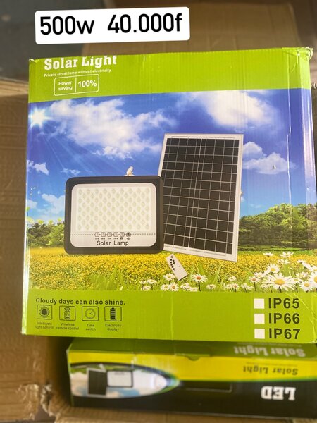 Projecteur Solaire Extérieur 400W