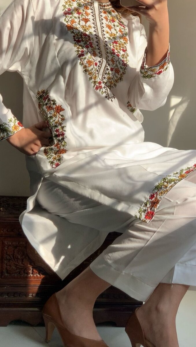 White Pocket Embroided 2pc Dress