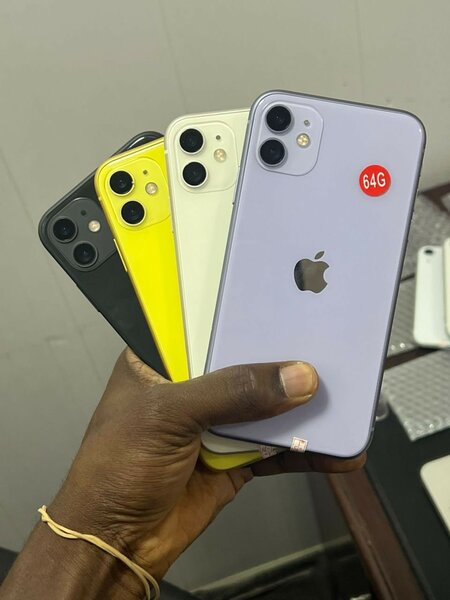 iPhone 11 - 64 Go