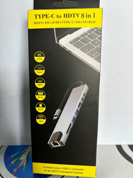 ADAPTATEUR TYPE C 8 en 1
