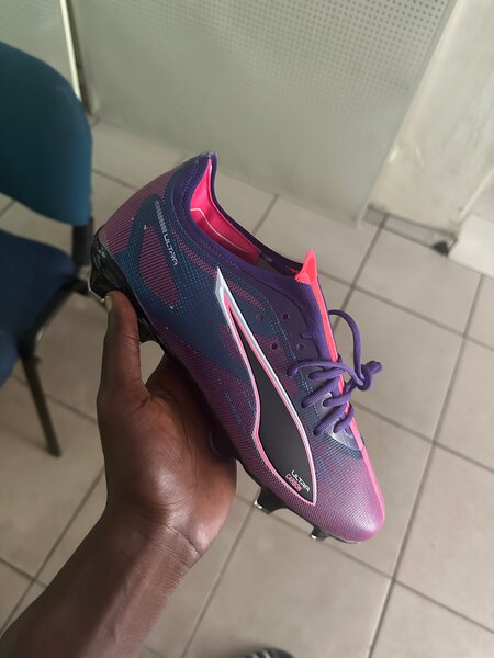 Chaussures de football légères