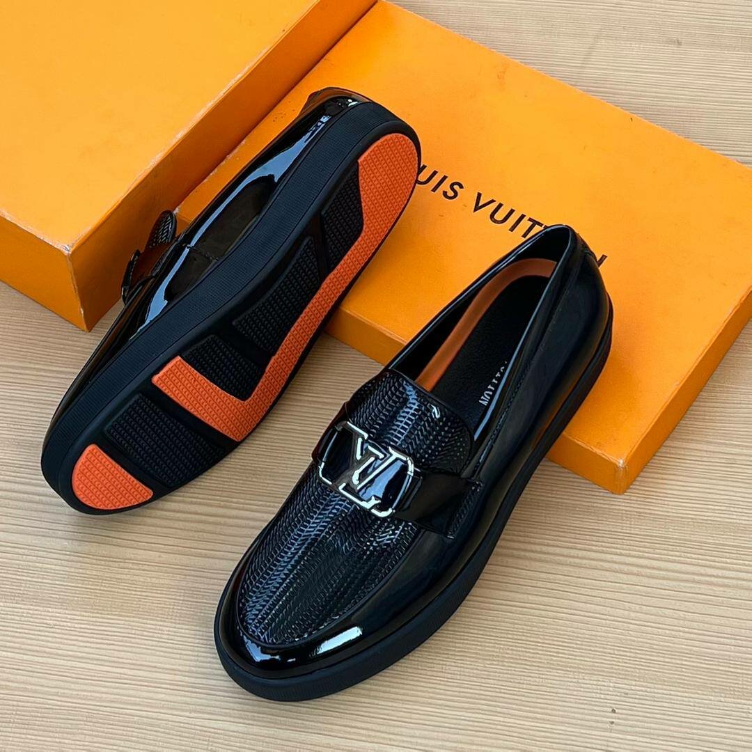 Quality branded shoes