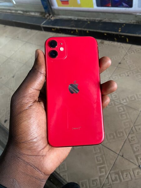 iPhone 11