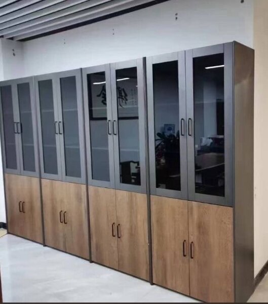 خزانة كتب زجاجية خشبية