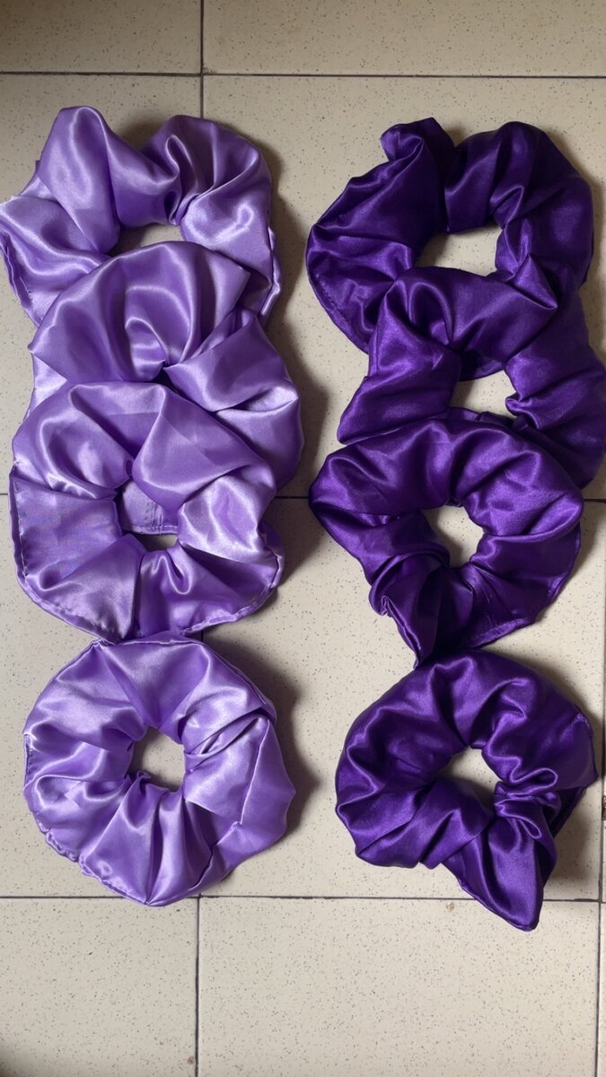 Chouchous en satin colorés