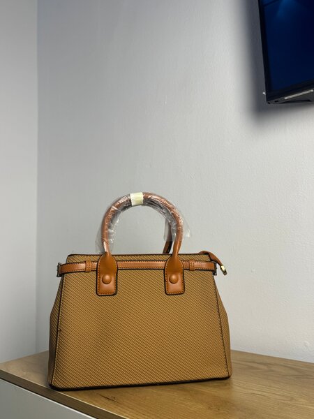 Sac à main élégant en cuir