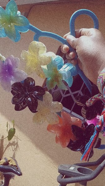 Clips en fleurs